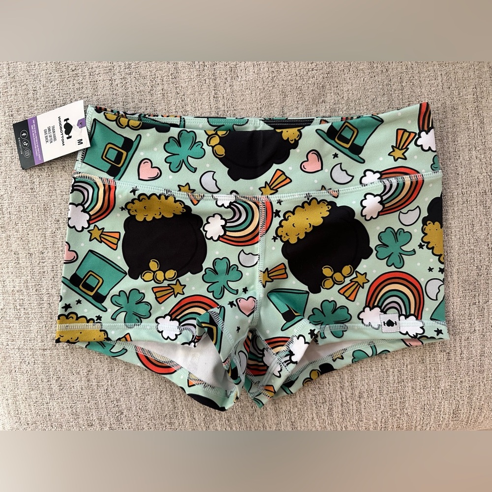 Wodbottom “Can’t Pinch This” Patterned Athletic Shorts for Women bnwt medium
